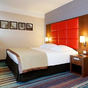 Club Kamer met een King Size Bed